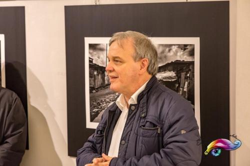 Oltre le Barricate di Marcello Carrozzo